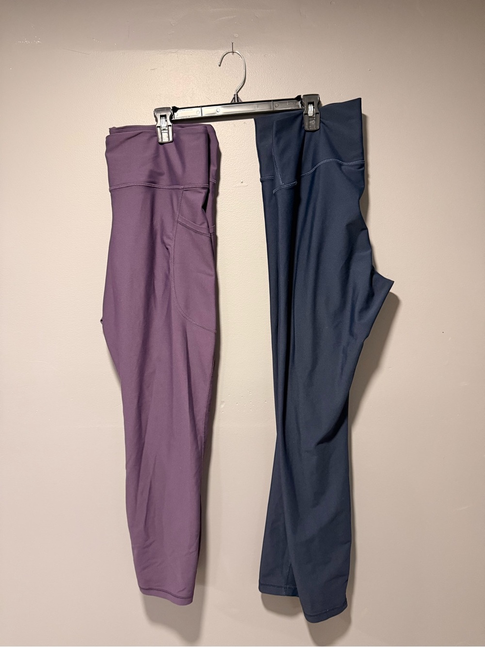 Old Navy Performance Leggings Bundle - Purple and Navy